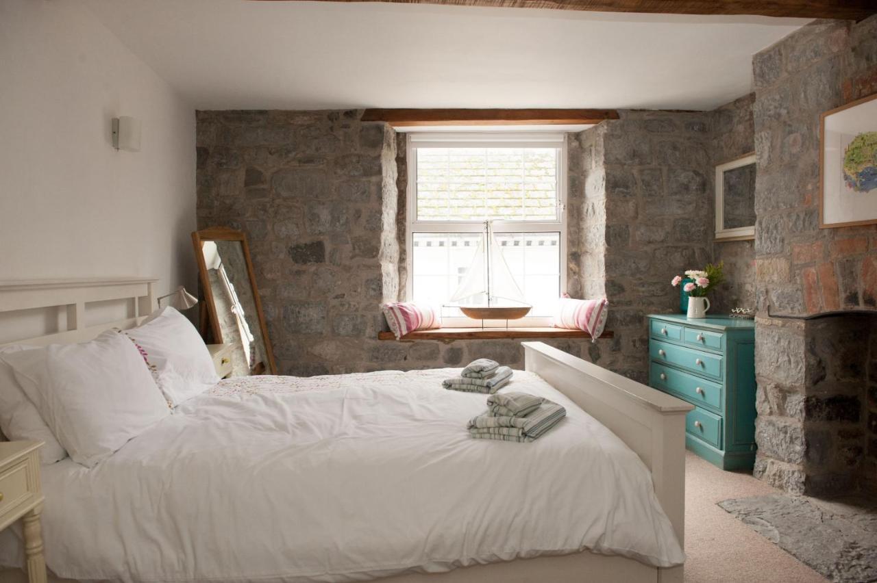 Teal House *